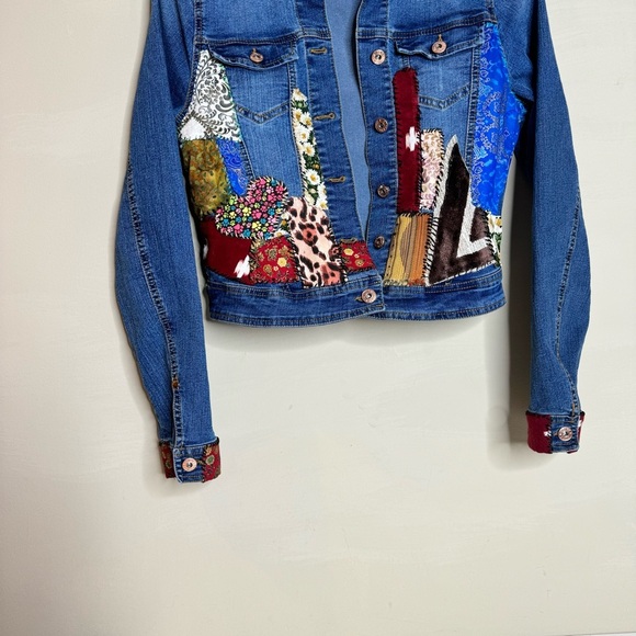 Love tree denim jacket hand sewn by joeys_fab_finds - Picture 5 of 12